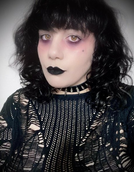 DemonG Bugs exklusive pornostar foto