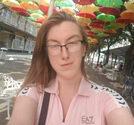 Blondy1 erotische exklusive bild