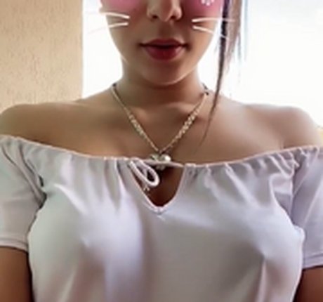 Helen Japa sexy hd fotos