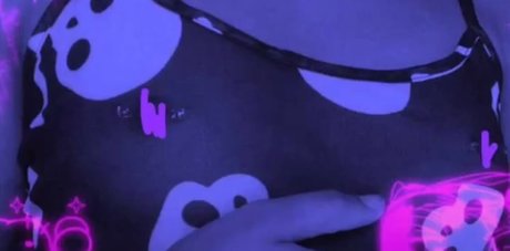 Yunn o o porno nackt foto