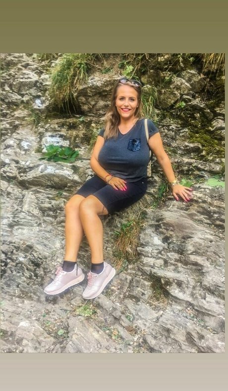 Stella Vulcheva erotische akt bilder