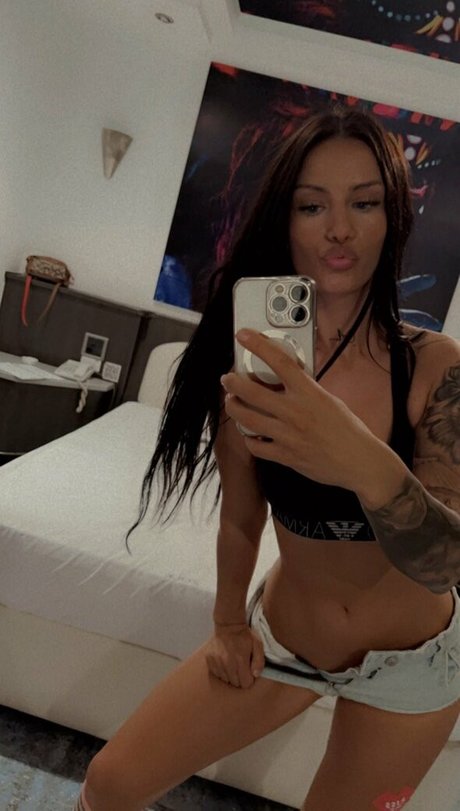 Nicoleta Monica exklusive nackte archiv