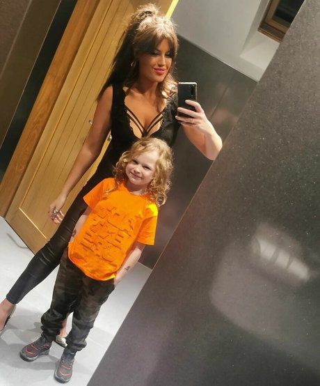 große titten reife onlyfans erwachsene kunst archiv