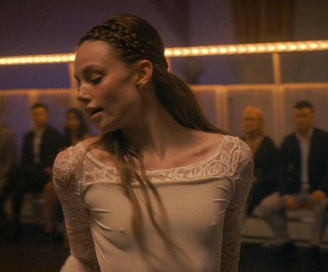 Kristine Froseth kostenlose nacktheit galerie