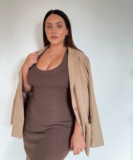 Yasmine MInovski kostenlose hübsche galerie