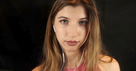 ASMR FrivolousFox heiße nackten archiv