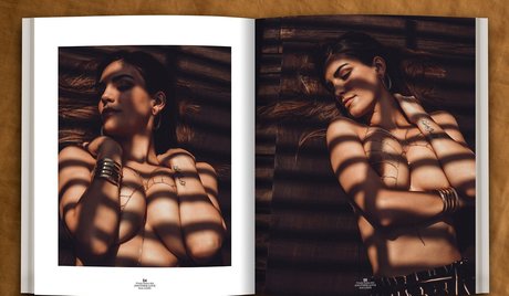 Naima Vega model erotische foto