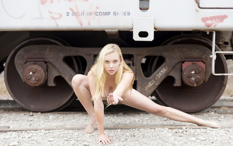 Kayla Coyote nackt beste bild