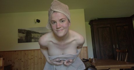 Claire Moulin model pornografische bilder