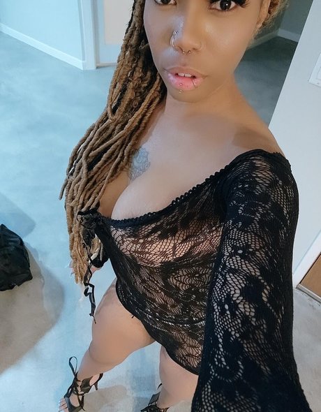 GabbyRyan pornostar erwachsene bild