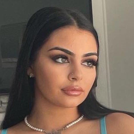 tiahneesolar nacktheit pornografische galerien