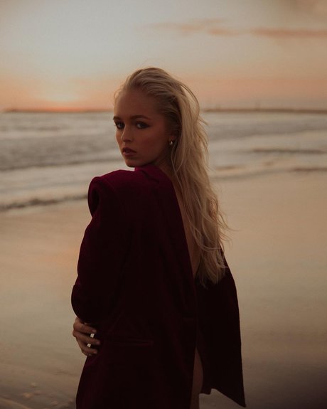 Julia Tychoniewicz beste kostenlose bilder