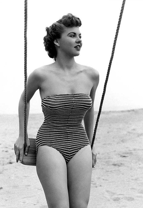 Madeline Castle nackt pornografische bilder