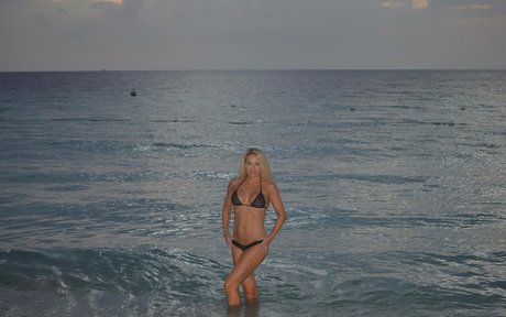 schönheitsmädchen nur fans perfekte sex galerien