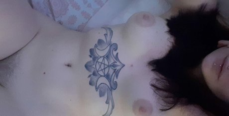 agata kill kostenlose sexy bild