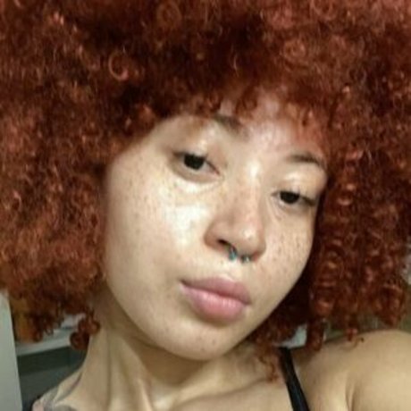 schwuler influencer onlyfans porno akt galerie