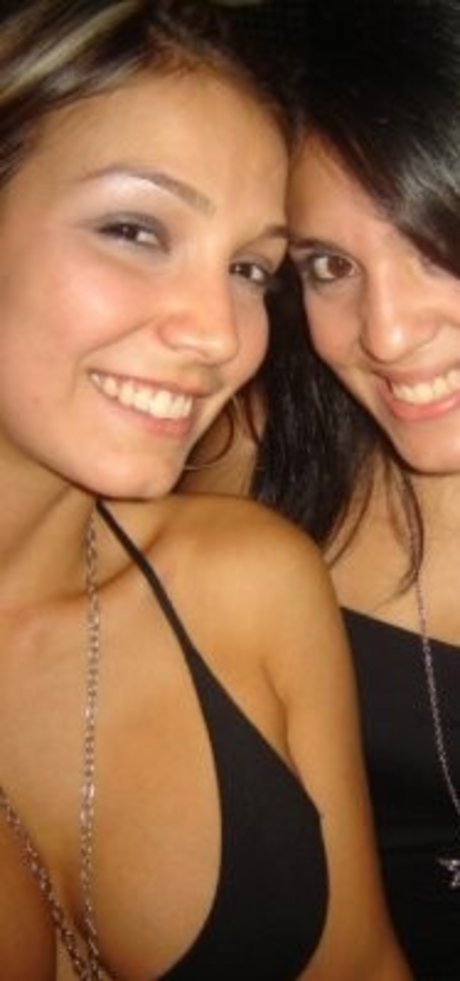 Monica Campagnuolo erotische erwachsene foto