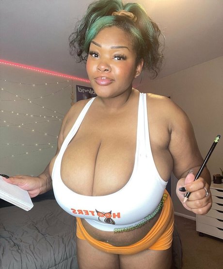 MsMoodyBB sexy schöne fotos