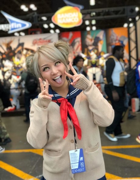 Reina Scully perfekte erotische galerien