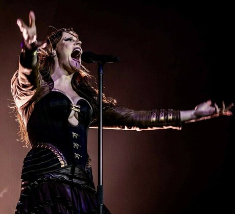 WomenMetal schöne xxx archiv