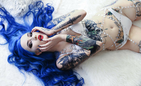 BlueAstrid freie pornostar galerie