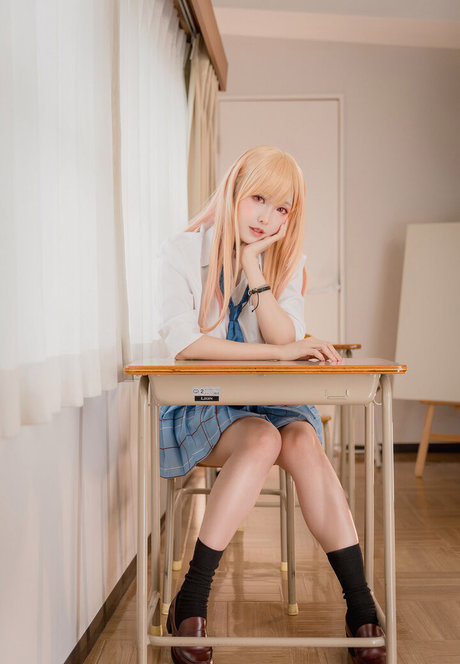 Ely Cosplayer pornostar schöne archiv