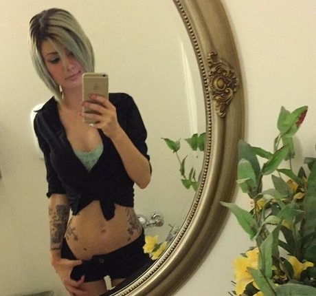 Sasha Pain pornostar nackten archiv