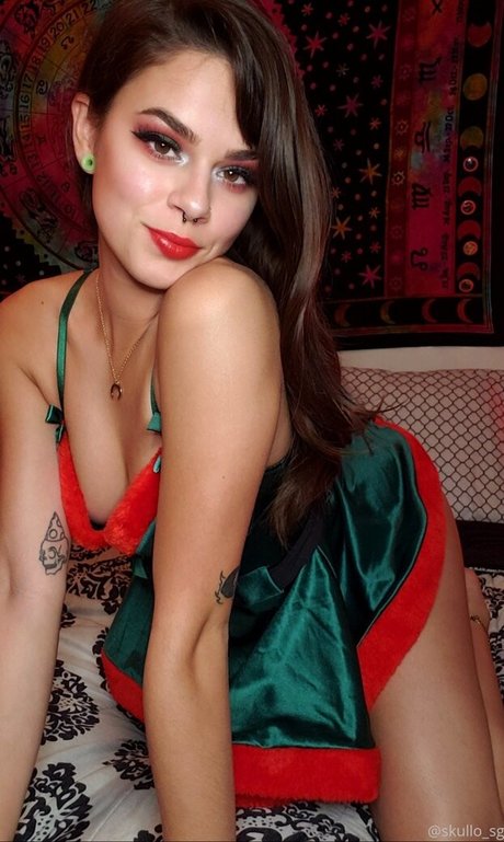Skullo erotische galerien