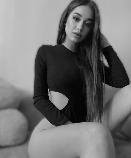 Sophia Adamova porno heiße archiv