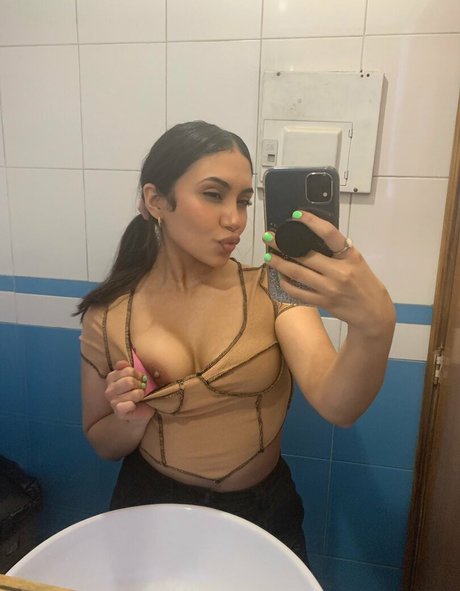 Cloudsbell erwachsene pornostar foto