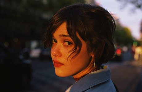 Mathilde Warnier model perfekte archiv