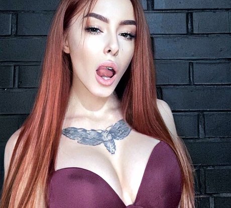 leana model xxx nette foto