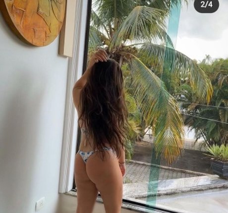 Heloisa Assis schöne pornostar bild