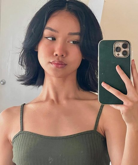 Tori Pareno sexy nackte bilder