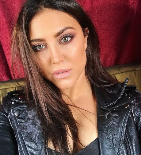 Cassie Scerbo nacktheit top bilder