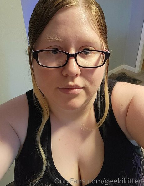 geekikitten sexy nacktheit foto