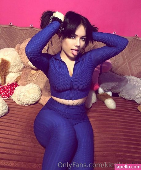 kicsilanyka porno nackt galerie