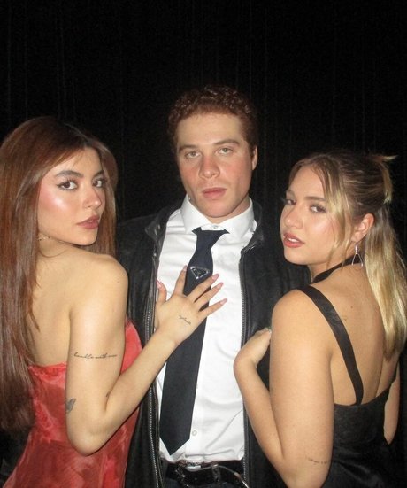 mann-onlyfans kunst sex foto