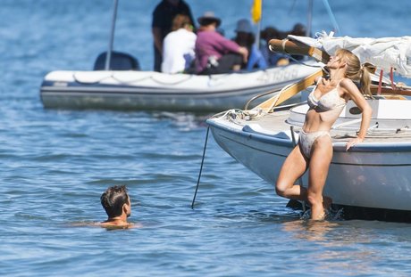 blonde muskel-onlyfans kostenlose fotos