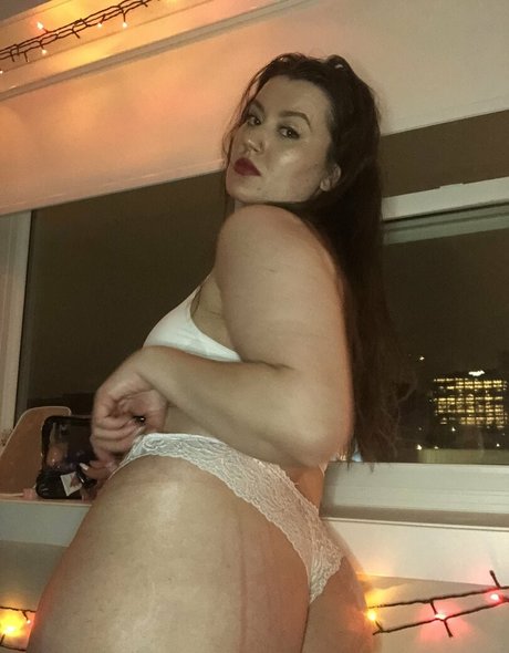 Tori Assins perfekte pornographische galerien