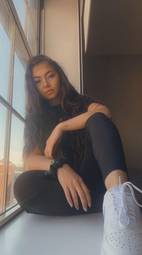 pinkelnde onlyfans freie erwachsene fotos