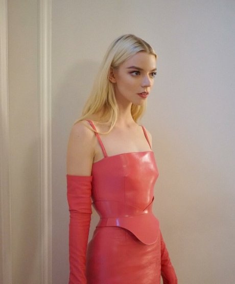 drag queen onlyfans porno akt bild