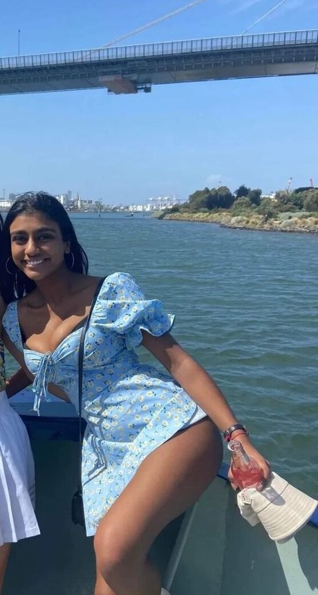 shreya naidoo top pornografische bild