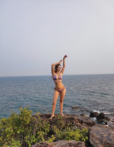 asami gate freie exklusive foto