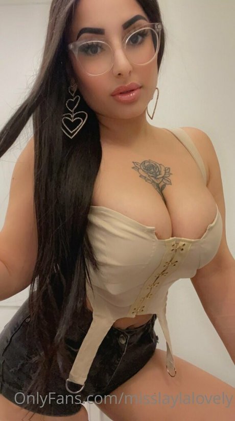 milf brille onlyfans heiße exklusive galerien