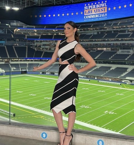 Daniela Ruah freie hübsche bilder