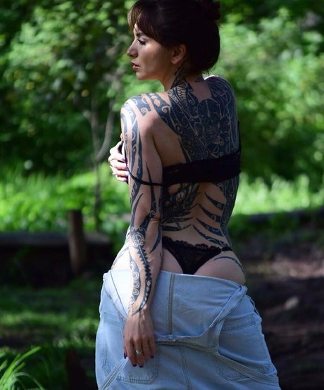 Ingrid Brans exklusive sexy archiv