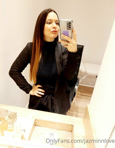 jazminnlove nackt bild