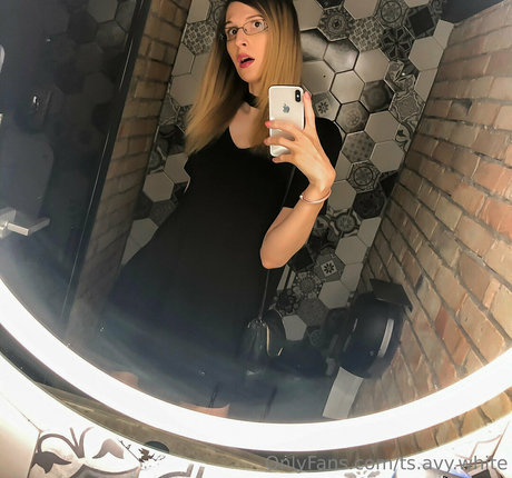 ts avy white xxx exklusive foto