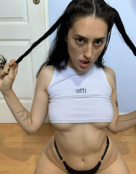 imlilak model porno bild